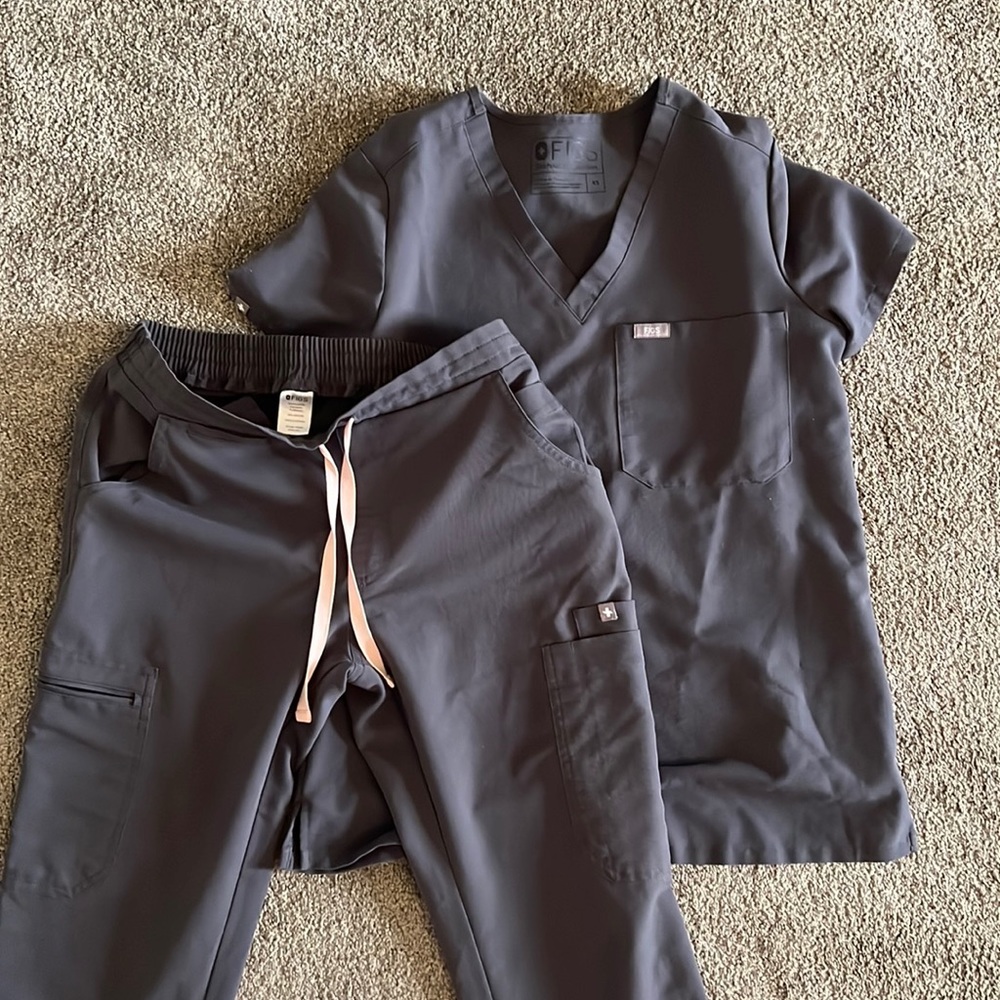 Figs Charcoal Grey Set XS
